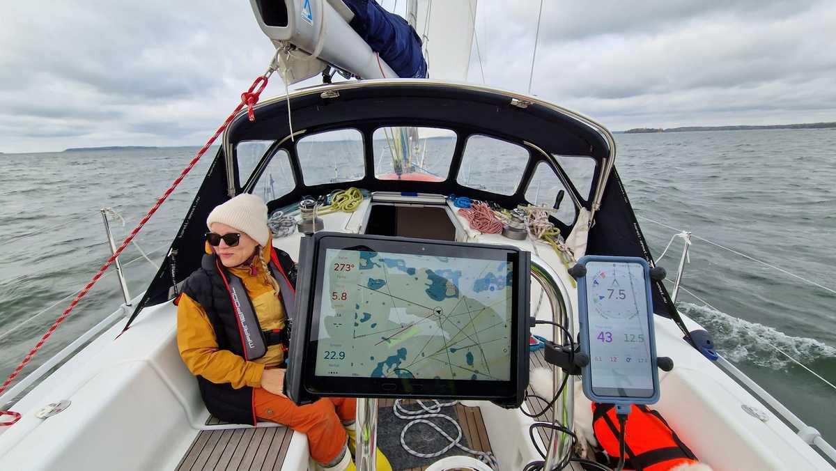 Orca in use aboard Onni (Lucky)